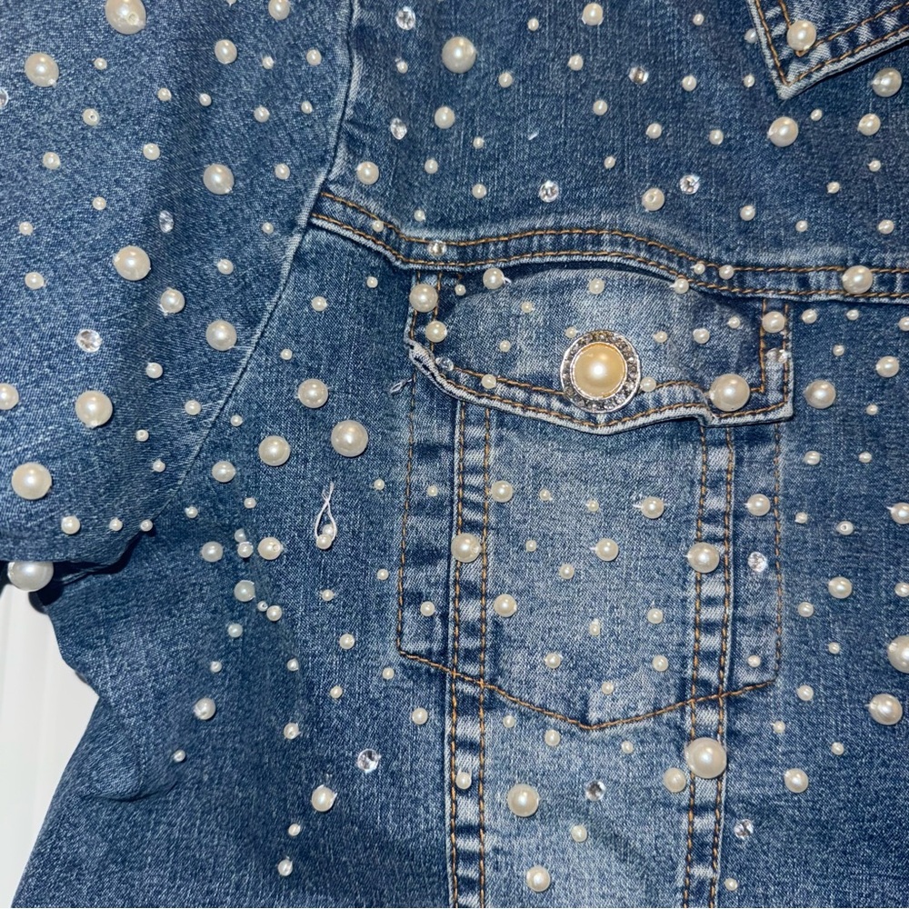 Vintage Pearl Embellished Oversized Denim Jacket - Picture 6 of 10